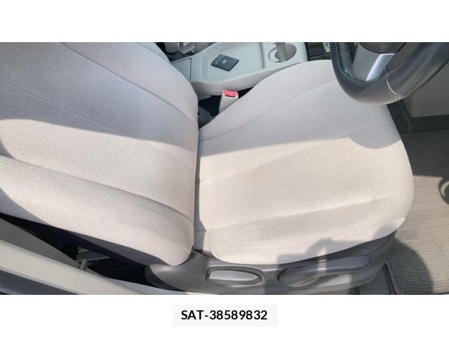 Mazda MPV 2006-09 8158858-12