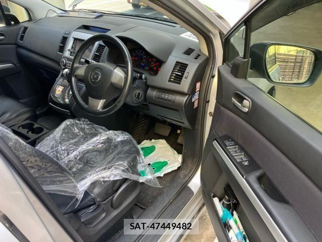 Mazda MPV 2006-06 8230964-15