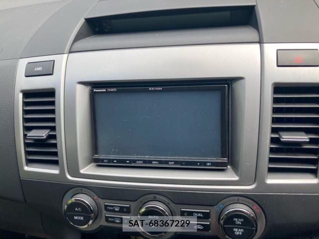 Mazda MPV 2012-11 8336927-15