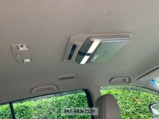 Mazda MPV 2012-11 8336927-8