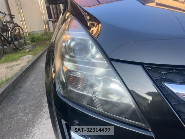 Mazda MPV 2010-08 8336928-7