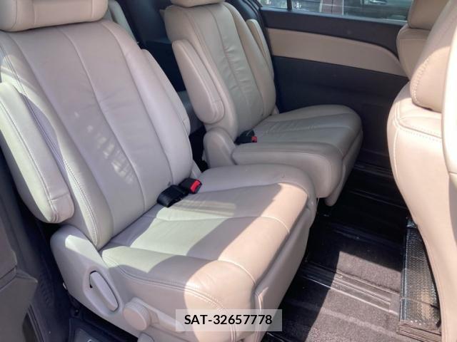 Mazda MPV 2011-07 8367300-4
