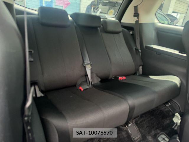 Mazda MPV 2014-03 8367301-14