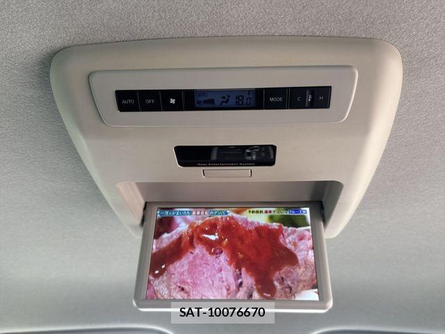 Mazda MPV 2014-03 8367301-18