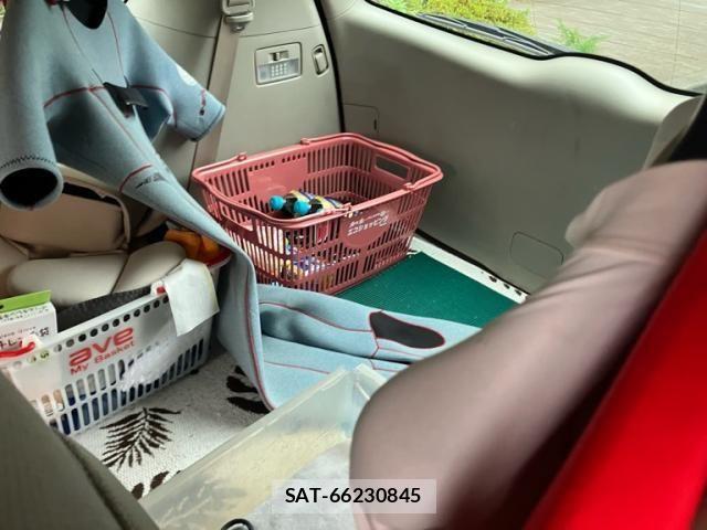 Mazda MPV 2008-03 8367299-17