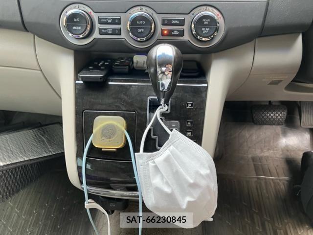 Mazda MPV 2008-03 8367299-24