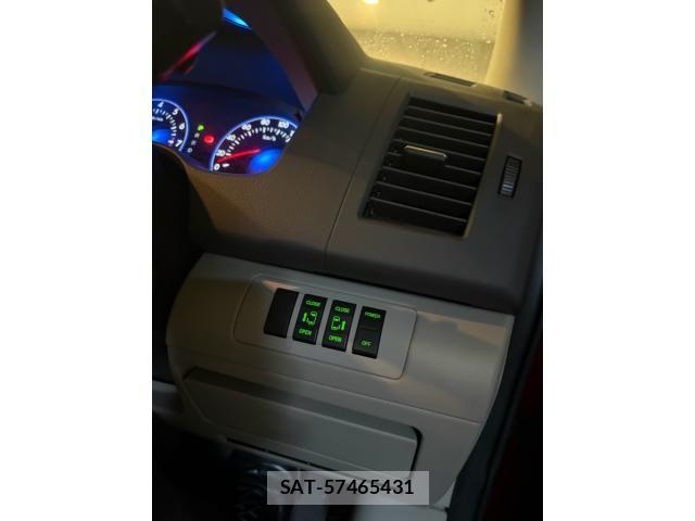Mazda MPV 2008-10 8413826-21