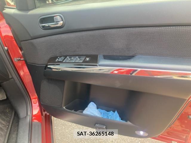 Mazda MPV 2011-05 8411003-11