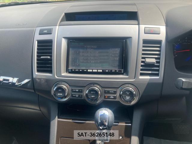 Mazda MPV 2011-05 8411003-18