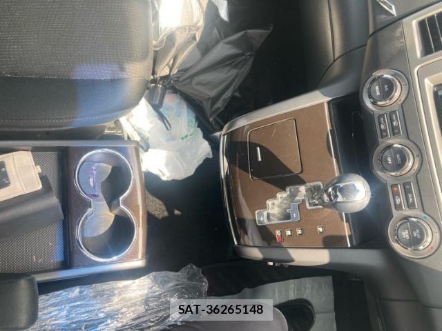Mazda MPV 2011-05 8411003-19