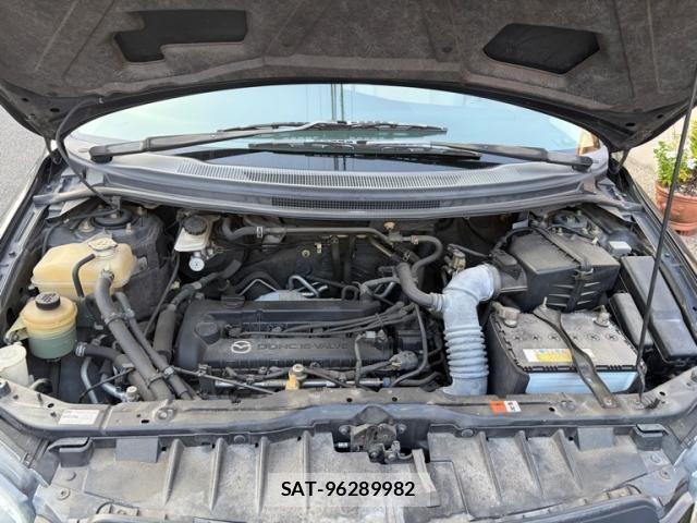 Mazda MPV 2004-05 8525943-11