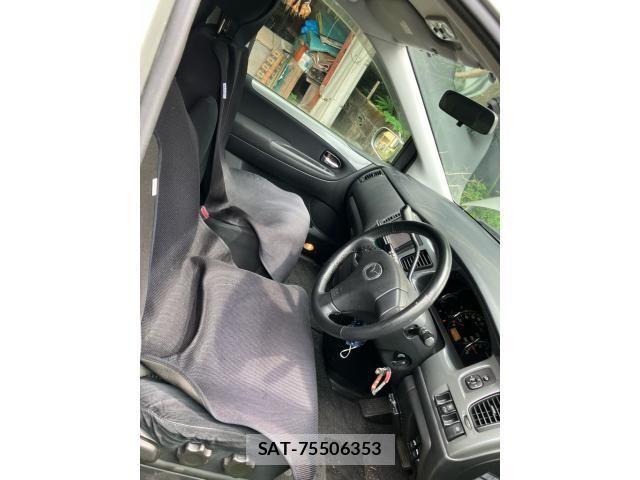 Mazda MPV 2005-08 8525944-10