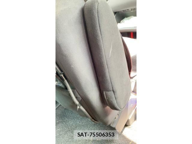 Mazda MPV 2005-08 8525944-23