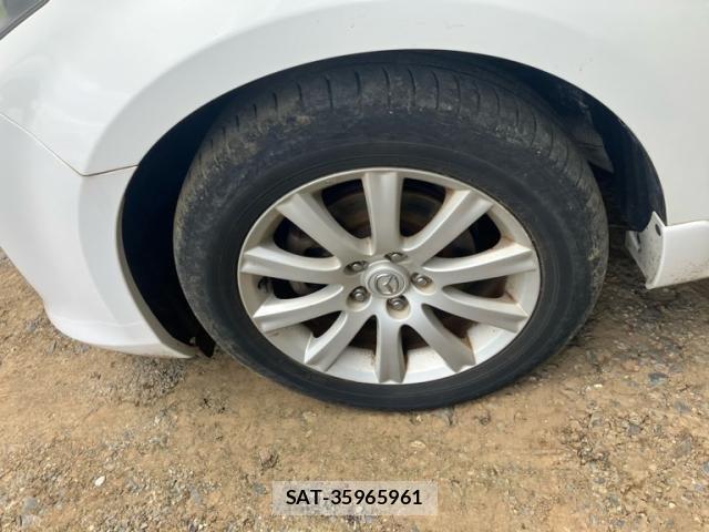 Mazda MPV 2013-08 8562826-9