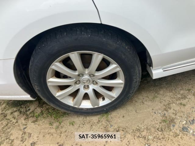 Mazda MPV 2013-08 8562826-7