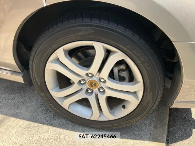 Mazda MPV 2007-09 8562822-15