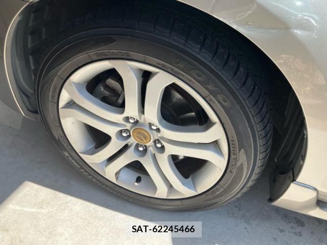 Mazda MPV 2007-09 8562822-16