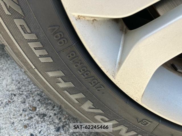 Mazda MPV 2007-09 8562822-17