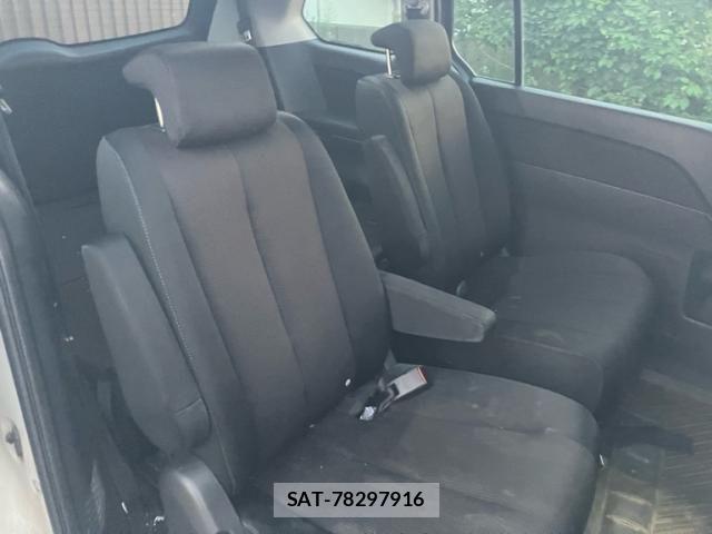 Mazda MPV 2009-08 8562821-9