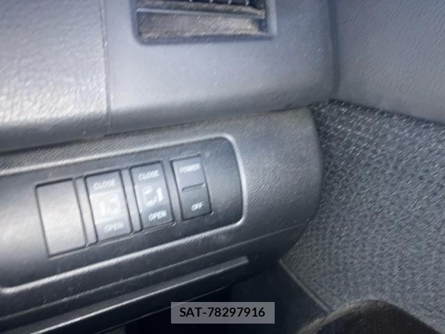 Mazda MPV 2009-08 8562821-14