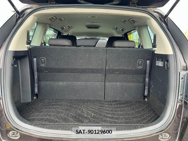 Mazda MPV 2012-07 8660436-10