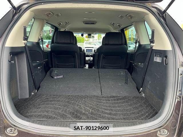 Mazda MPV 2012-07 8660436-11