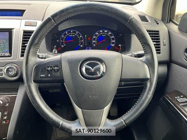 Mazda MPV 2012-07 8660436-14