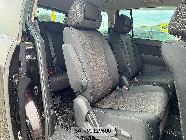 Mazda MPV 2012-07 8660436-29