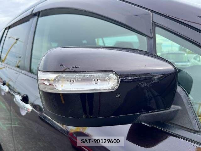 Mazda MPV 2012-07 8660436-8