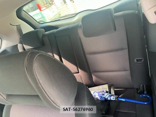 Mazda MPV 2007-09 8660435-16