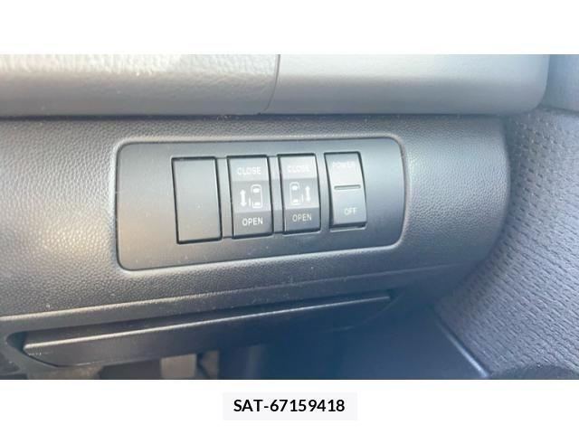 Mazda MPV 2010-10 8666581-16