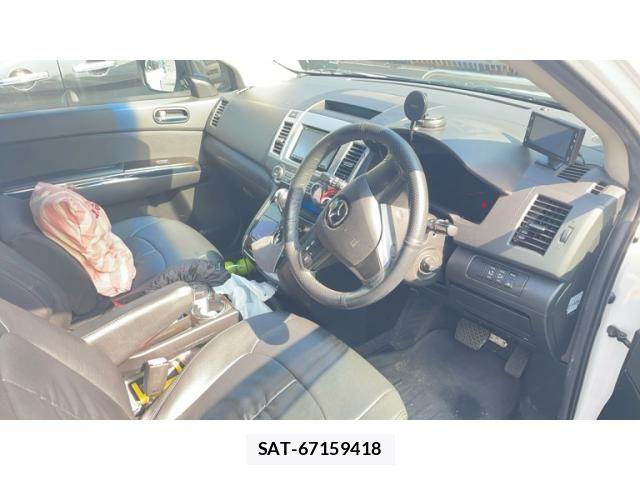 Mazda MPV 2010-10 8666581-8