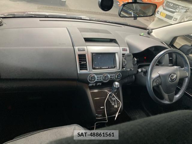 Mazda MPV 2012-04 8744397-9