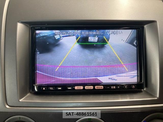 Mazda MPV 2012-04 8744397-15