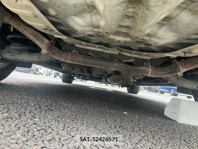 Mazda MPV 2008-03 8830581-10