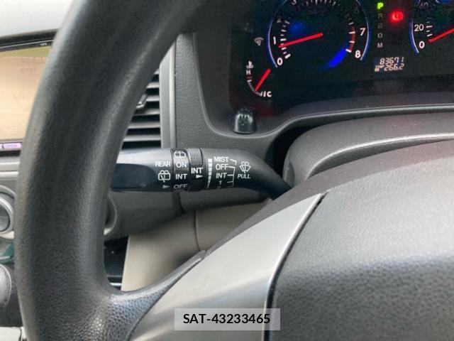Mazda MPV 2009-07 8830580-17