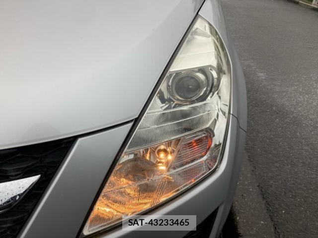 Mazda MPV 2009-07 8830580-6