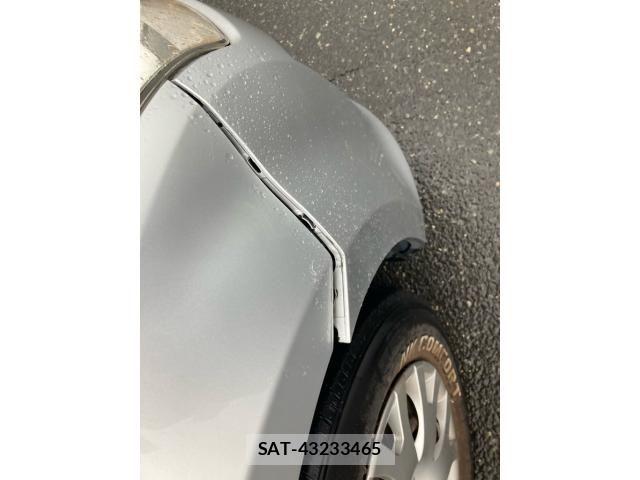 Mazda MPV 2009-07 8830580-7