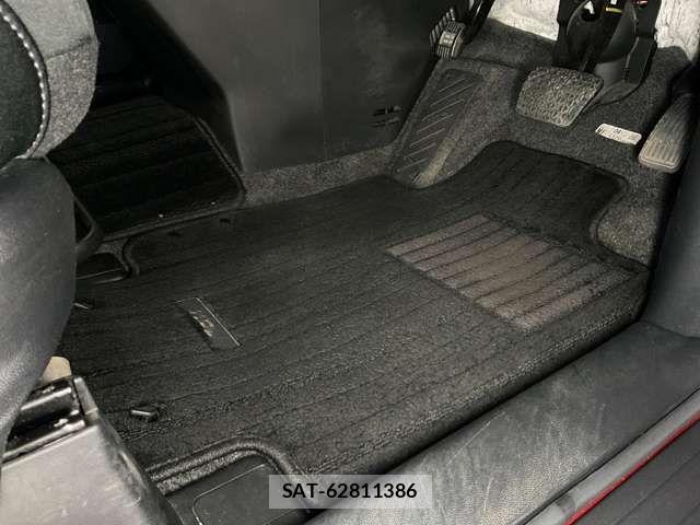 Mazda MPV 2013-07 8830578-17