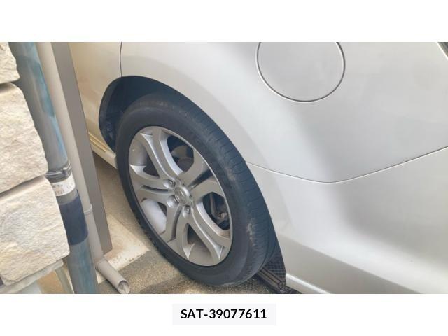 Mazda MPV 2011-03 8849231-4