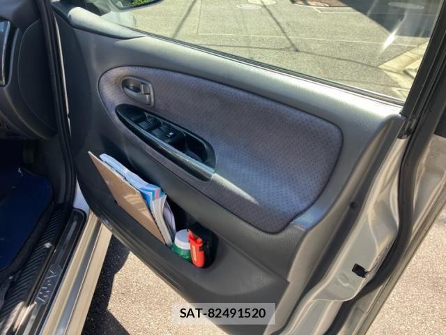 Mazda MPV 2003-03 8850030-10