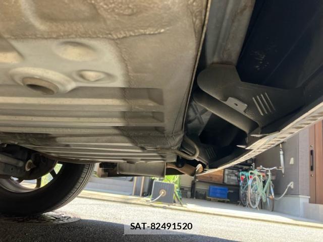 Mazda MPV 2003-03 8850030-8
