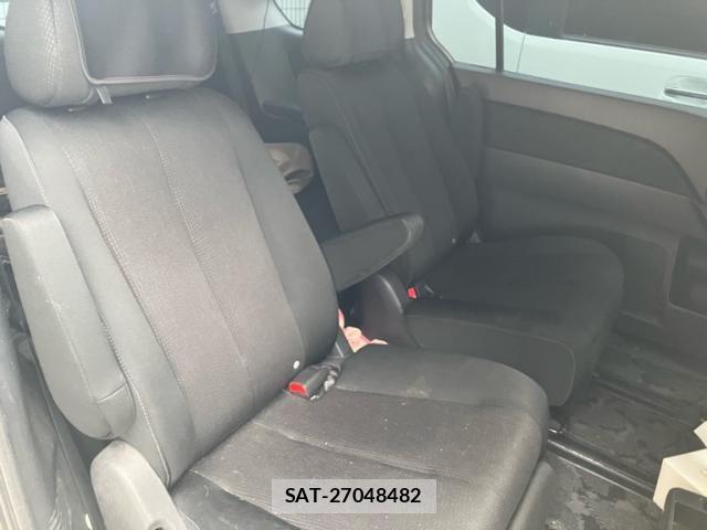 Mazda MPV 2008-02 8850031-13