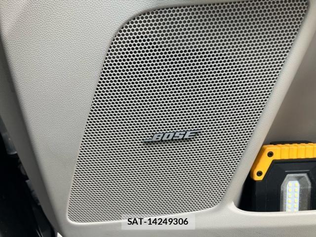 Mazda MPV 2008-02 8880987-19