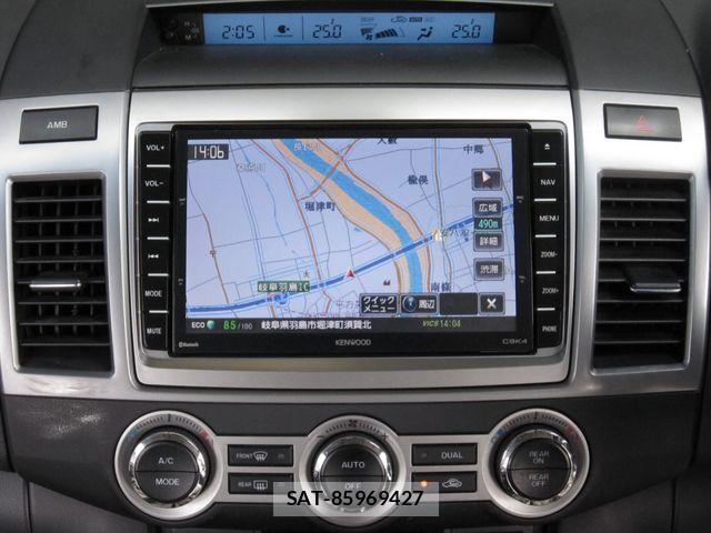 Mazda MPV 2016-02 7358907-12