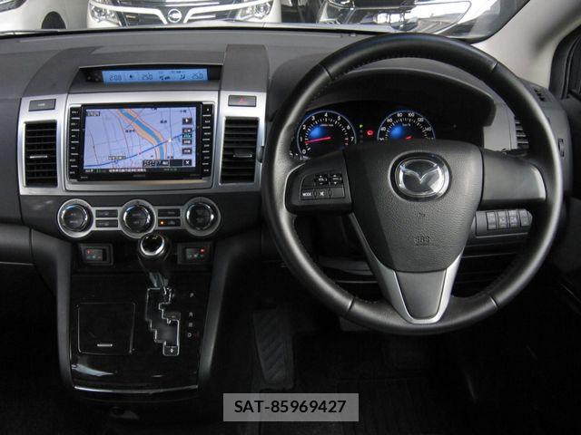 Mazda MPV 2016-02 7358907-14