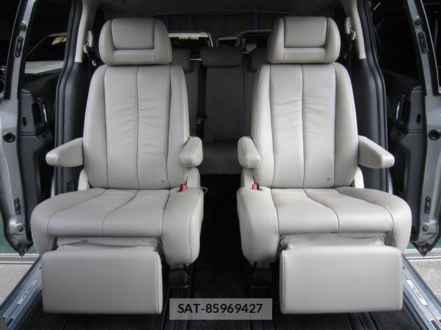 Mazda MPV 2016-02 7358907-24