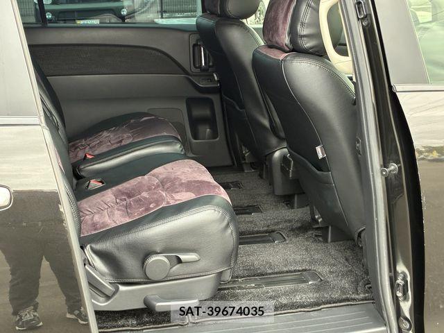Mazda MPV 2013-07 7726150-12