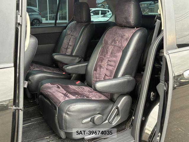 Mazda MPV 2013-07 7726150-19