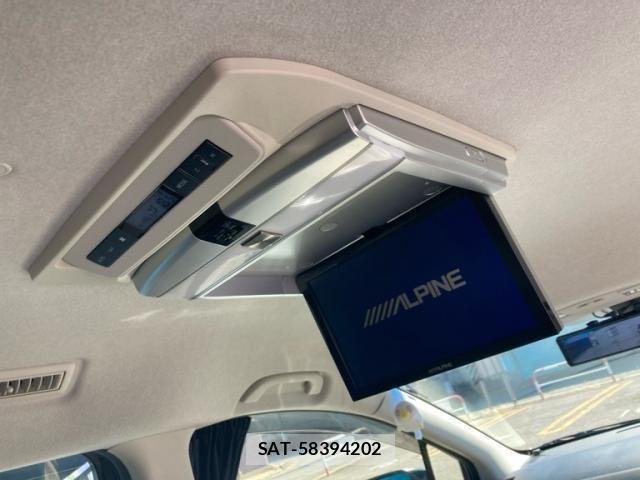 Mazda MPV 2012-09 8830582-20